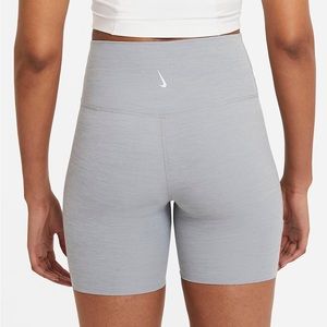 Nike Yoga Luxe Women's High-Waisted Shorts | Particle Grey